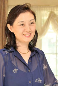 大平由美子